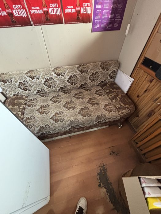 Продам диван в хорошем состоянии