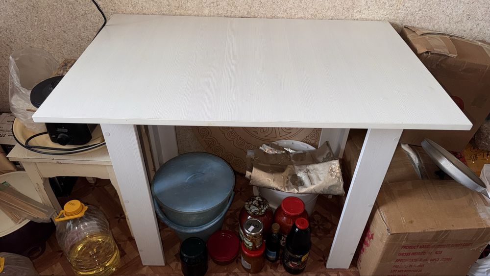 Стол в кухню хорошая