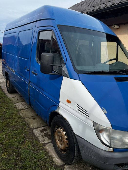 Mercedes sprinter