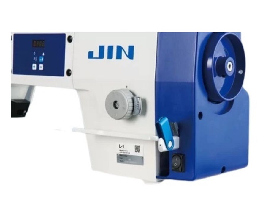 Продам промышленную машинку Jin