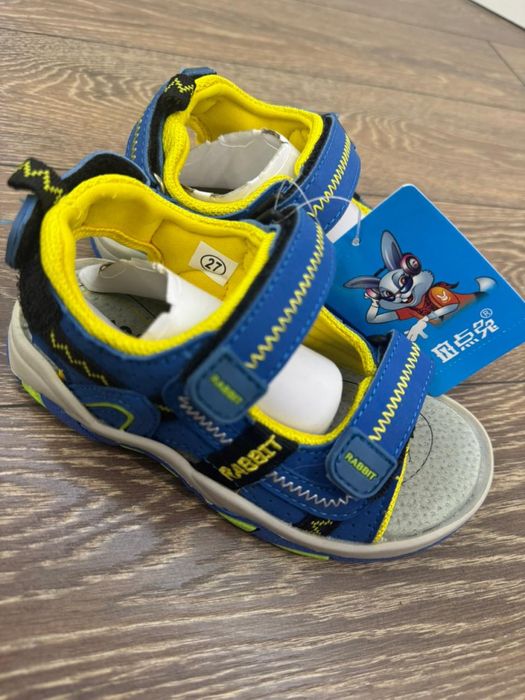 Детская удобная обувь