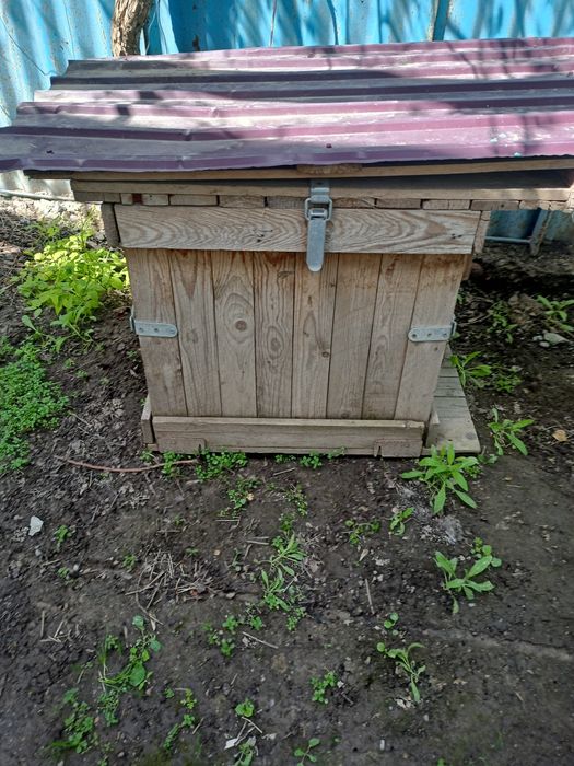 Продам будку для собаки