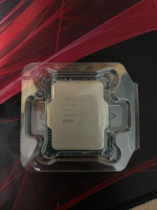 Процессор i3 12100F