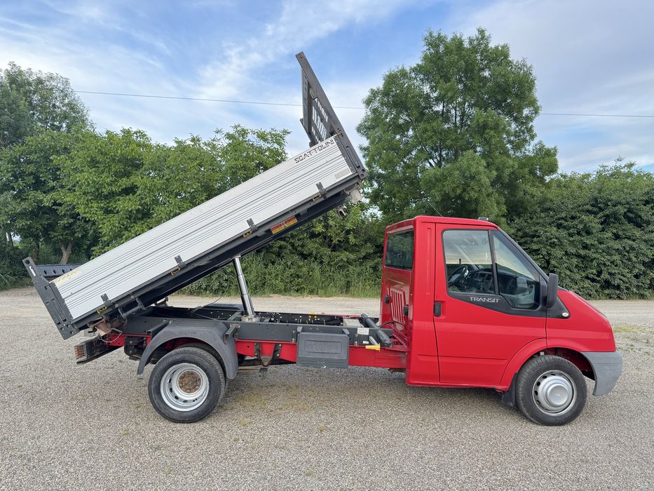 Ford transit basculabil ca nou 135.000 km originali  , se pot verifica