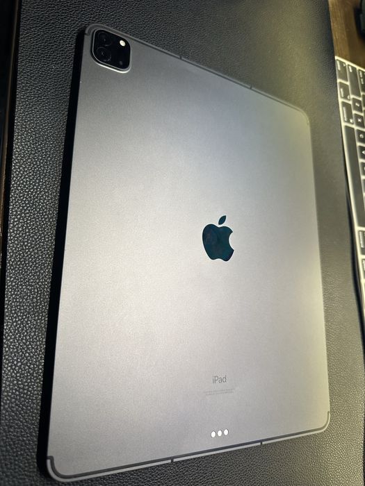 Ipad pro 12.9  5 gen wi-fi + sim 5G