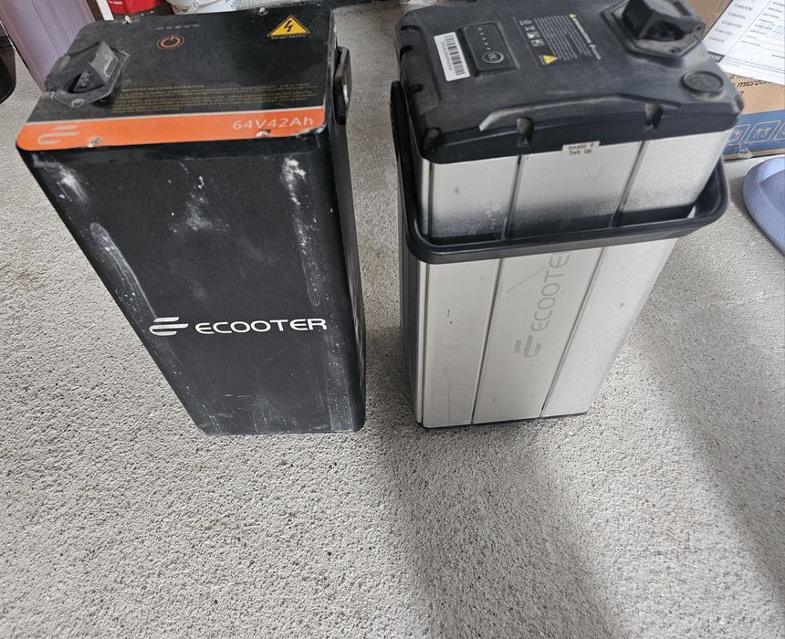 Vand scuter ecooter e5 avariat