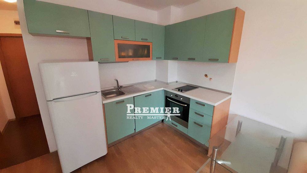 Продава се Двустаен апартамент в Свети Влас - 59 кв.м за 1289 €/кв.м - Снимка #2