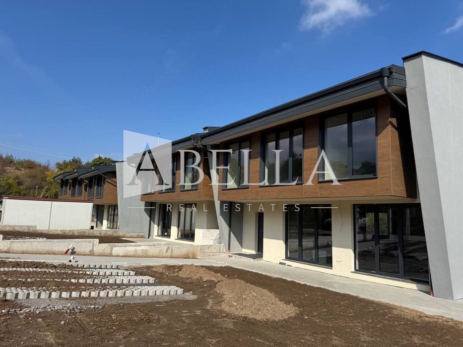 Продава се Къща в с. Панчарево, Област София-град - 253 кв.м за 2160 €/кв.м - Снимка #7