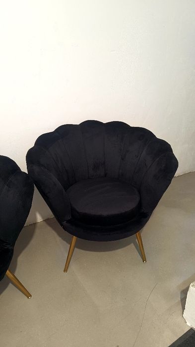 Ofertă Vând 2 fotolii tip scoică / preț bucata