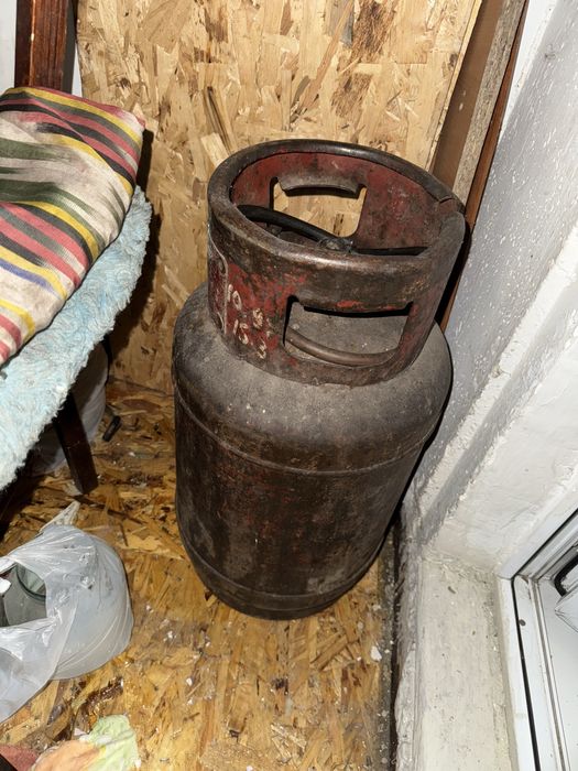 Продаю газовый баллон