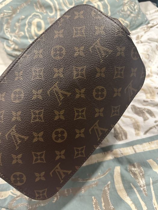 Louis Vuitton чанта