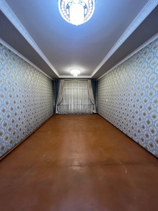 Срочна сотилади участка сотихи 8000$ дан 4 хонали