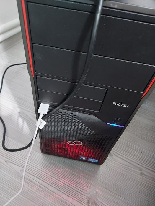 Sistem PC Desktop complet