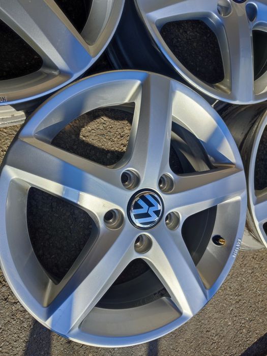 16" оригинални алуминиеви джанти заVw Golf/caddy,Passat.