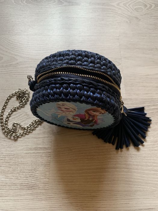 Gentuta cu Elsa si Minni