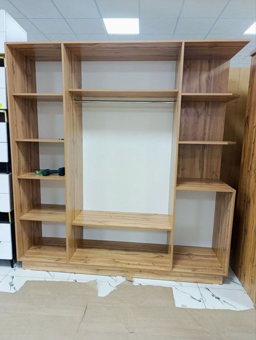 Шкаф антресоль со створкой