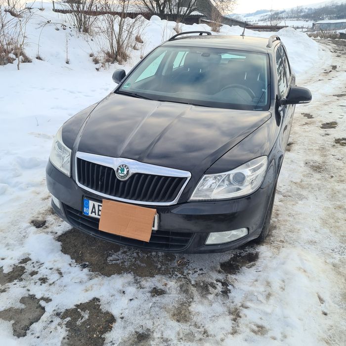 Vând Scoda Octavia
