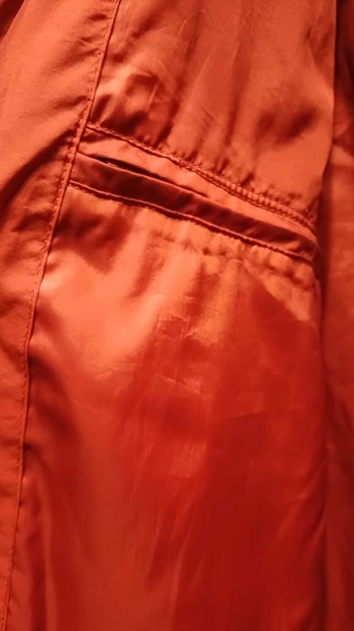 Дълго капитонирано палто