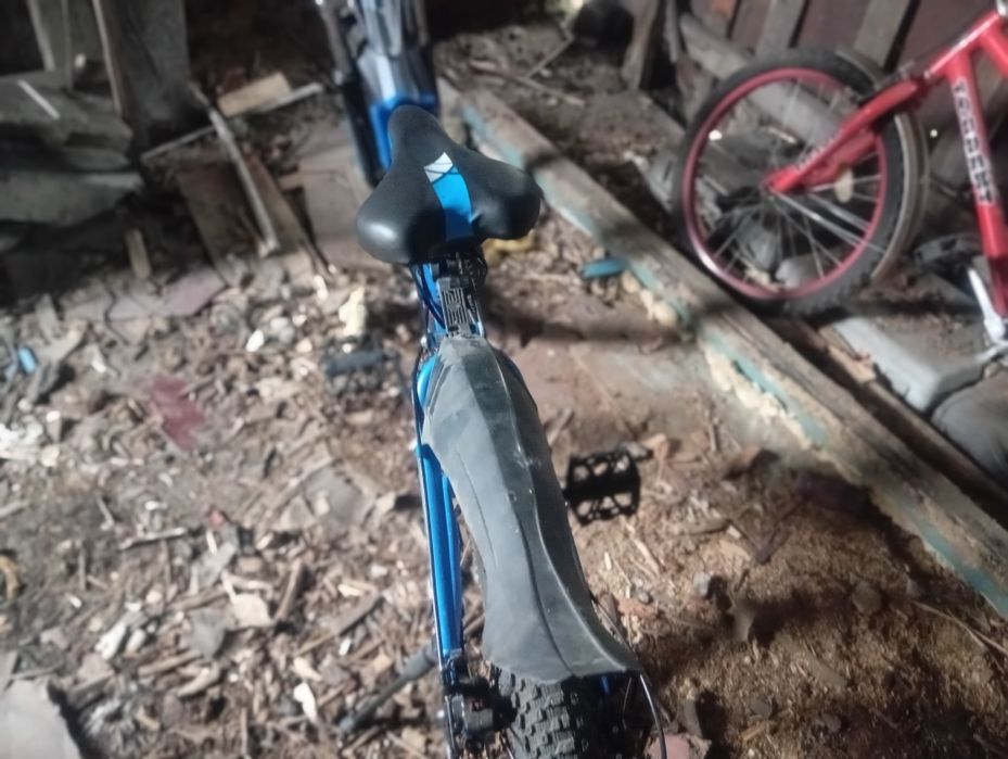 Продаю скарасной велик