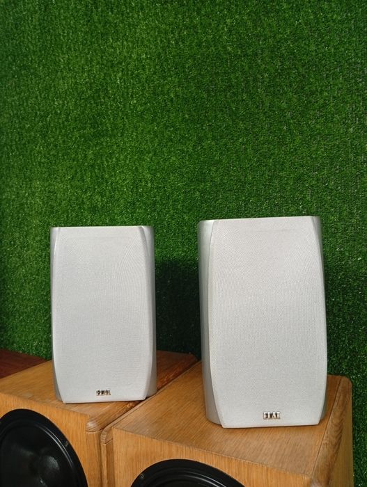 Тонколони ELAC BS-52