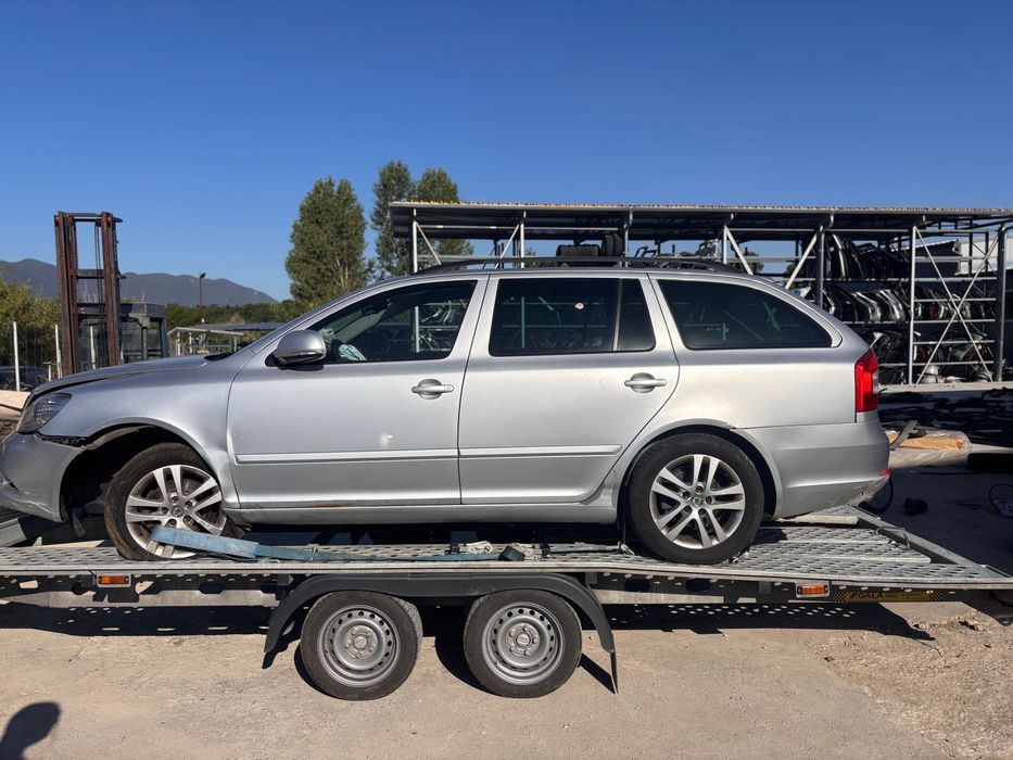 Skoda Octavia на части