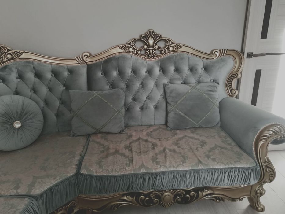 королевский диван с 2 креслами