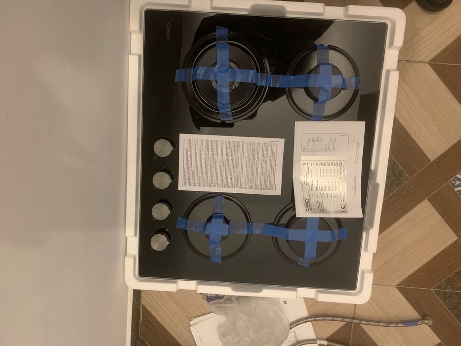 Vand mobila + Electrocasnice Noi,