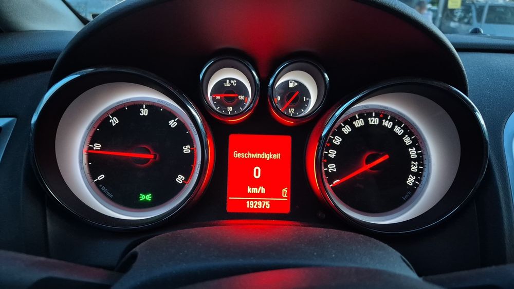Opel Astra J euro 5 Impecabila