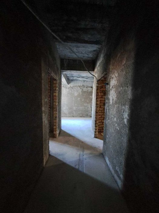 3х комнатная квартира 90кв/м, без глухих комнат на районе Вокзала