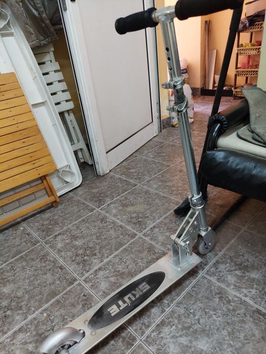 Детски скутер Skute