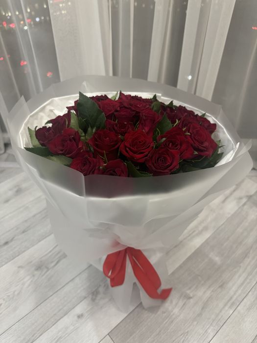 Продам свежий букет роз