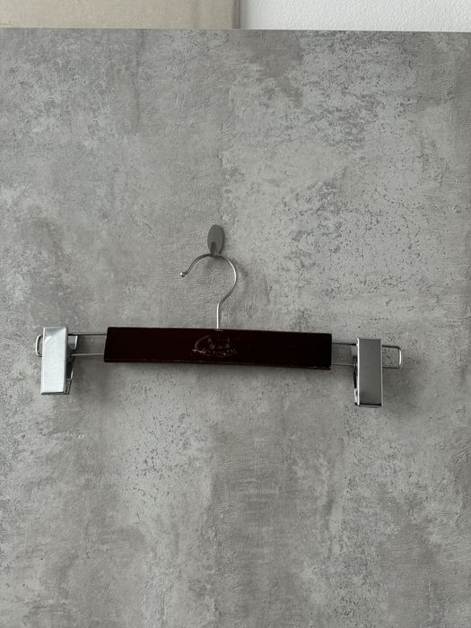 Плечики-вешало брючные