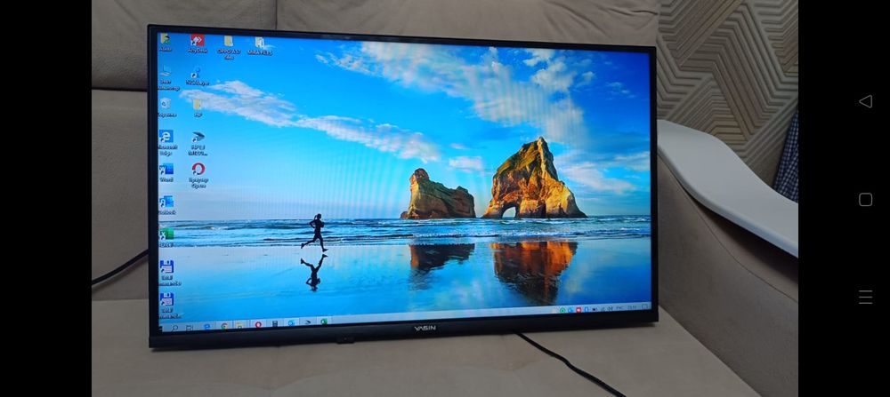 Телевизор Yasin LED-32E2000