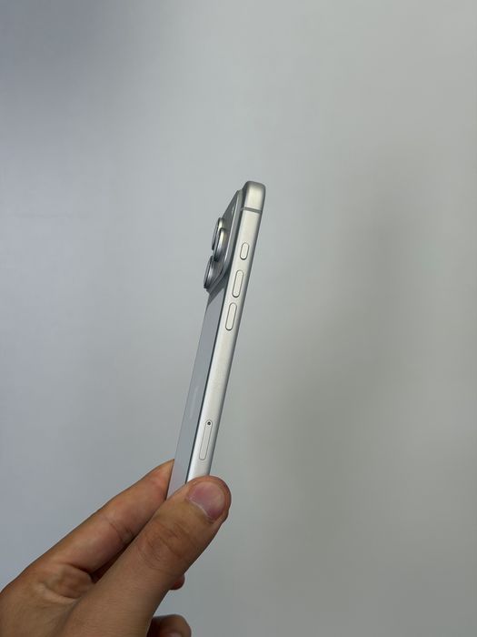 iPhone 17 PRO - 8 цикъла