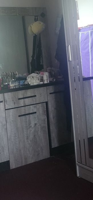 Спальный трюмо сотилад