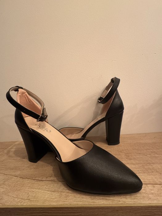 Pantofi cu toc calitativi