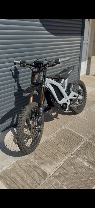 Surron light bee x road legal