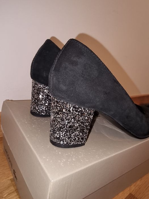 Pantofi piele negri