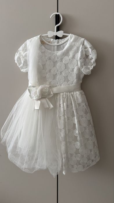 Продам платье на девочку