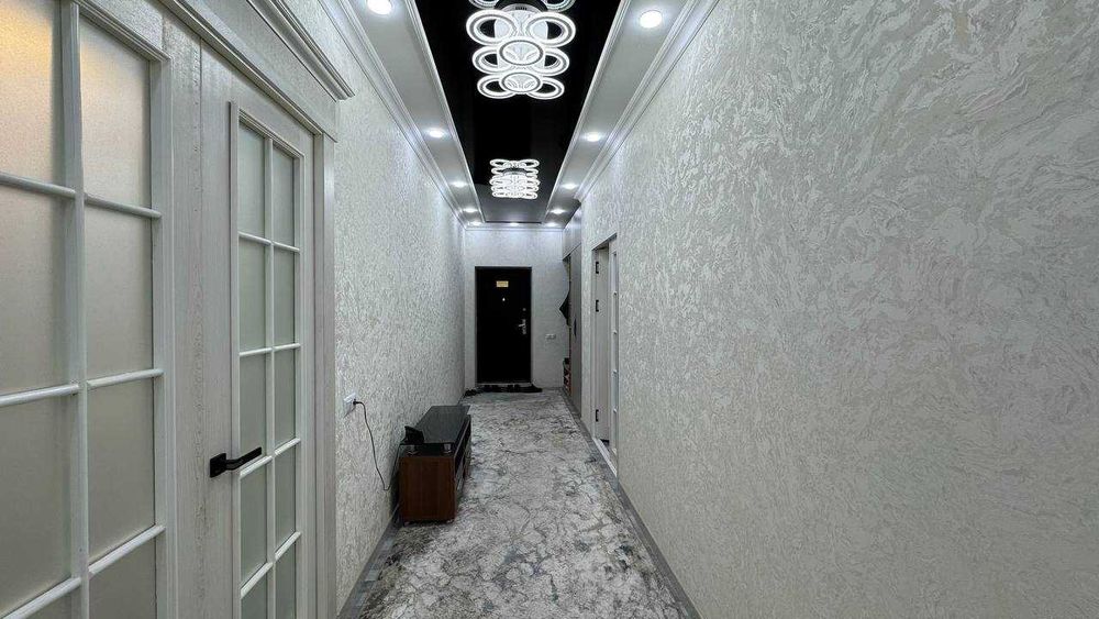 Фрунзиский KIUF 2 қаватда 5 хонали квартира сотилади. ID: 1519