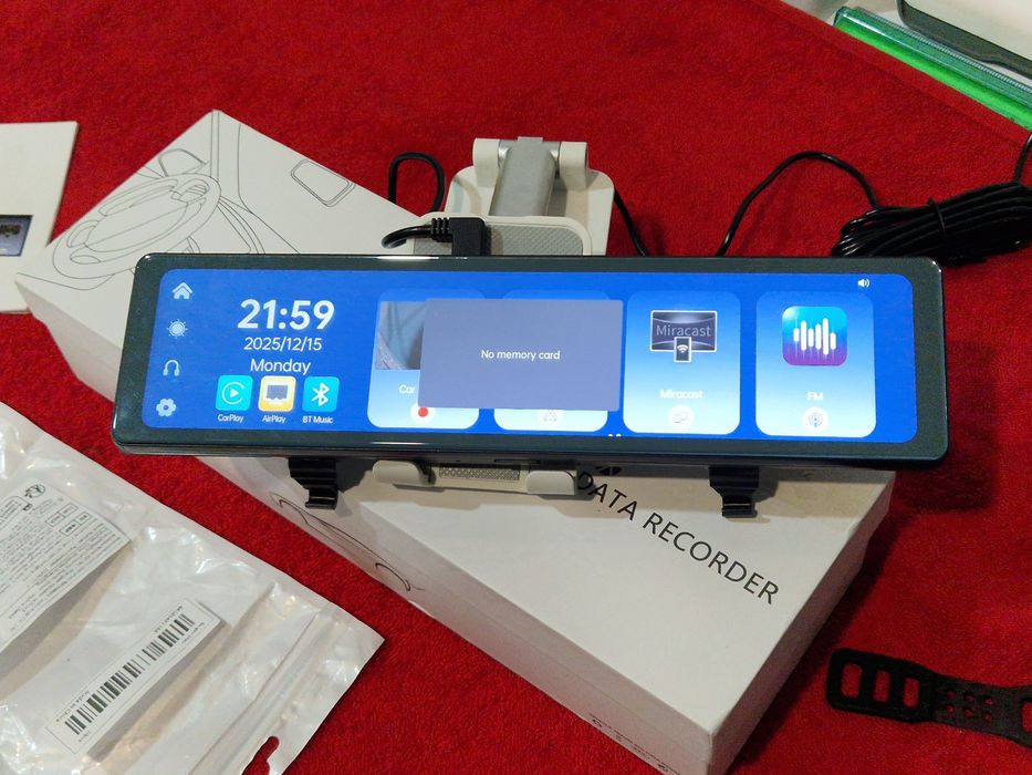 Car Play- oglinda retrovizoare  cu camera full Hd