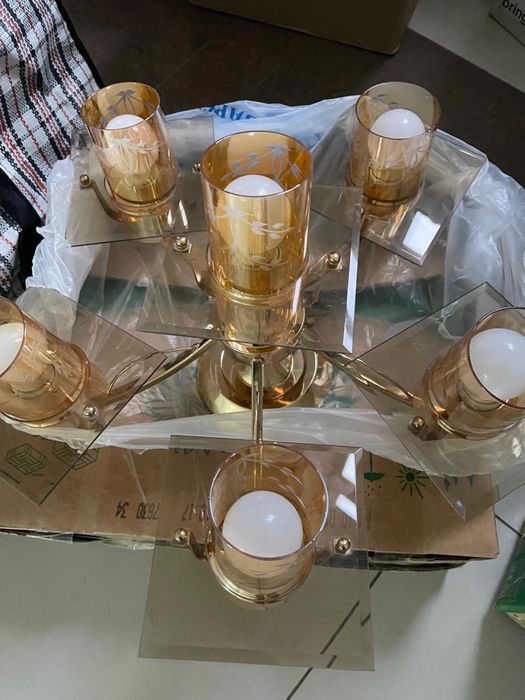 Ковер Люстра на продажу.