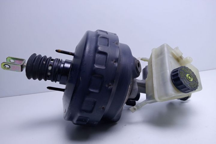 Tulumba servofrana cu pompa centrala A0054304730 Mercedes-Benz C-Clas