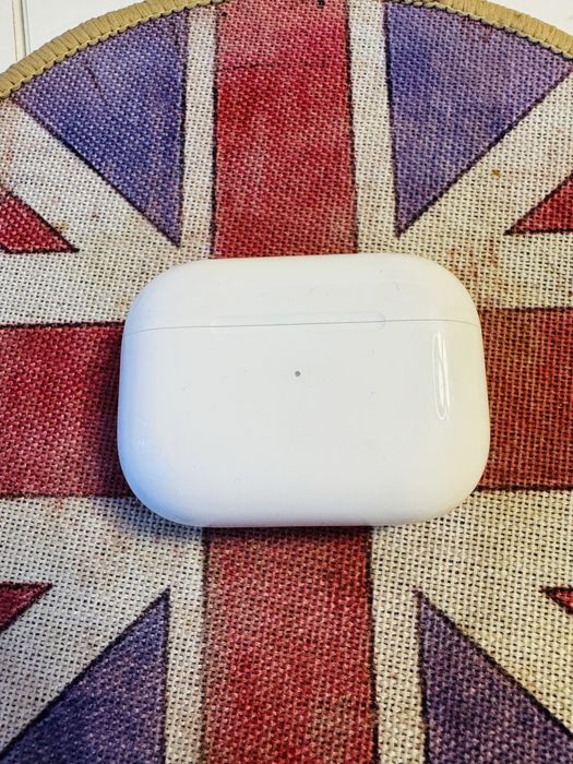 Футляр AirPods Pro 2