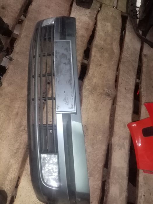 Бампер передний на Шкода Октавия В5 из Германии