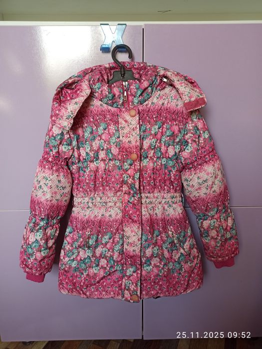 Куртки зимние на девочку 4-8 лет