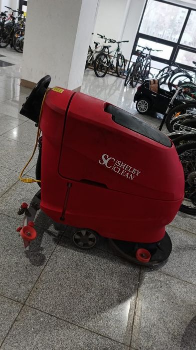 3  шт. поломоечных  машин по  оптом цене