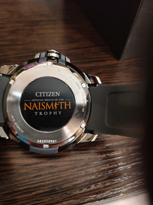 новые часы Citizen Eco drive