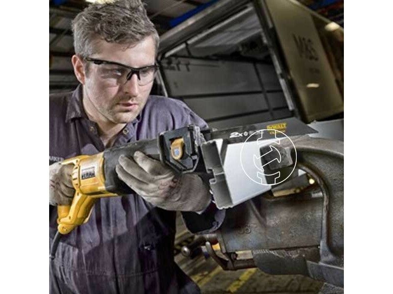 Fierastrau sabie Dewalt DWE305PK