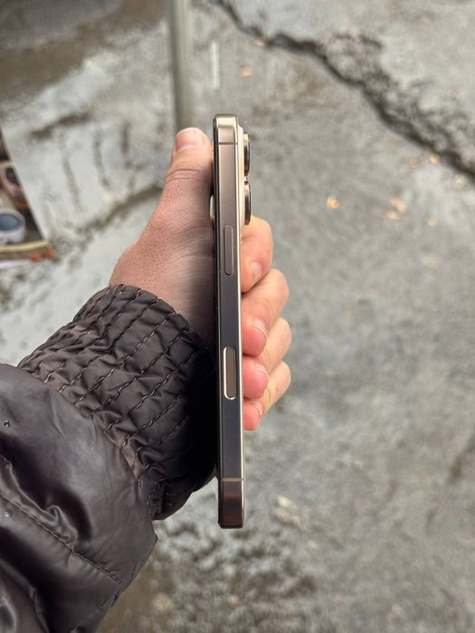 Iphone 16 pro 89 yom 128gb srocni